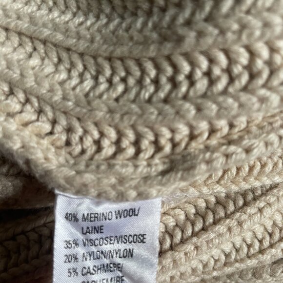 Isda and Co Long Knit Cardigan - Picture 5 of 5